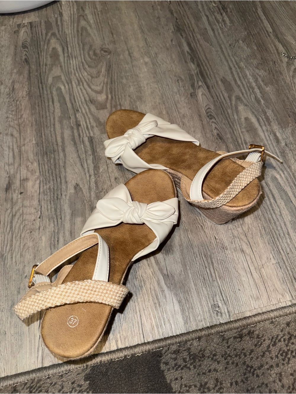 SHEIN Cream Knot Strap Wedge Sandals